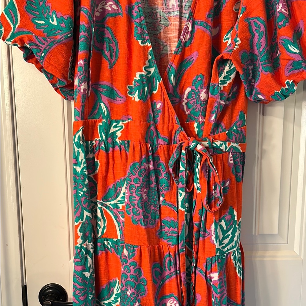 City Chic Floral maxi Dress in Orange and Green! XL - Picture 4 of 8